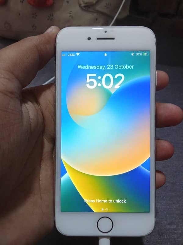 iPhone 8 64gb non pta (sim working ) 1