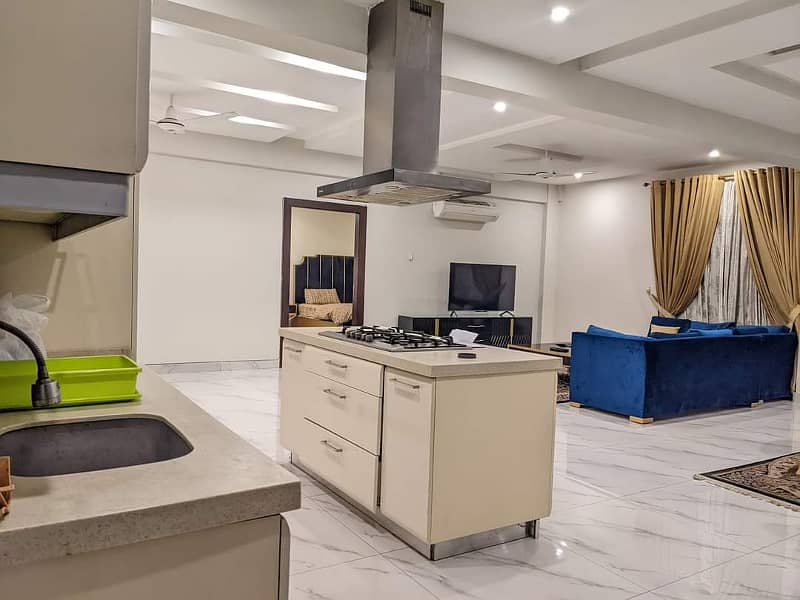 2 Bed Fully Furnished Extra Luxurious Apartment for Rent 9