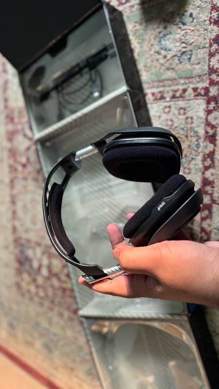 astro A40tr headset for ps5 9