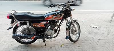 CG 125 HONDA AVAILABLE FOR SALE