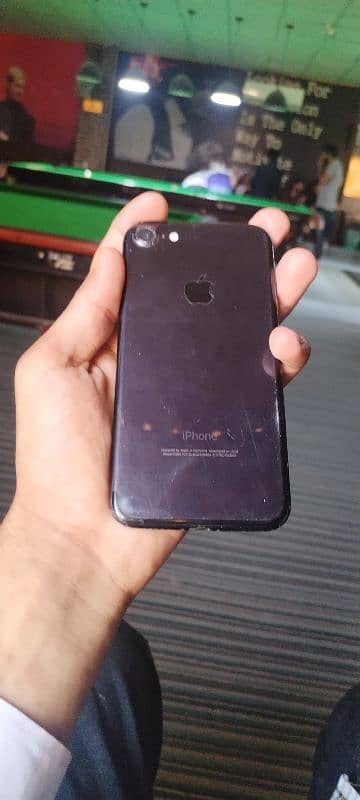 iphone 7 non pta 32gb watsapp number 03111380961 1