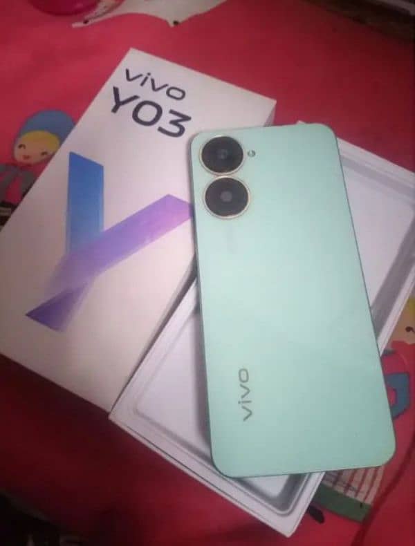 VIVO YO3 WITH COMPLETE BOX  4+4 RAM /128 GB MEMORY 0