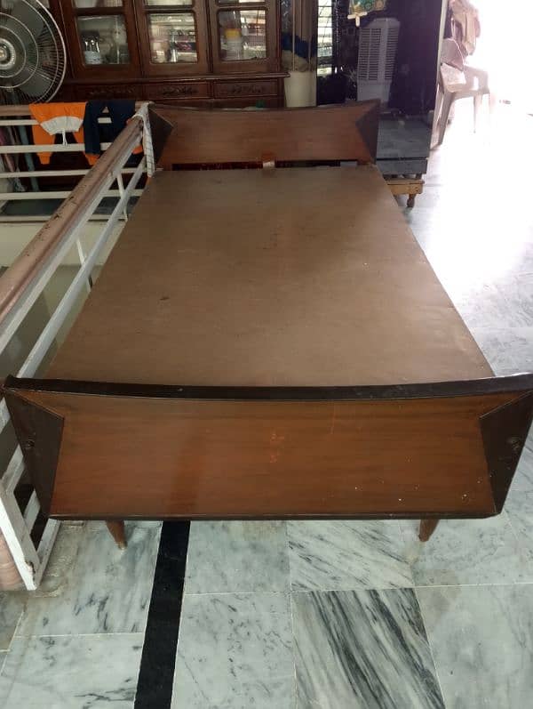 Total wooden bed 2