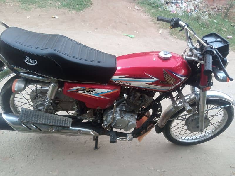 bike 10 by 10 hia koi Kam ni hony Wala 03085003968 1