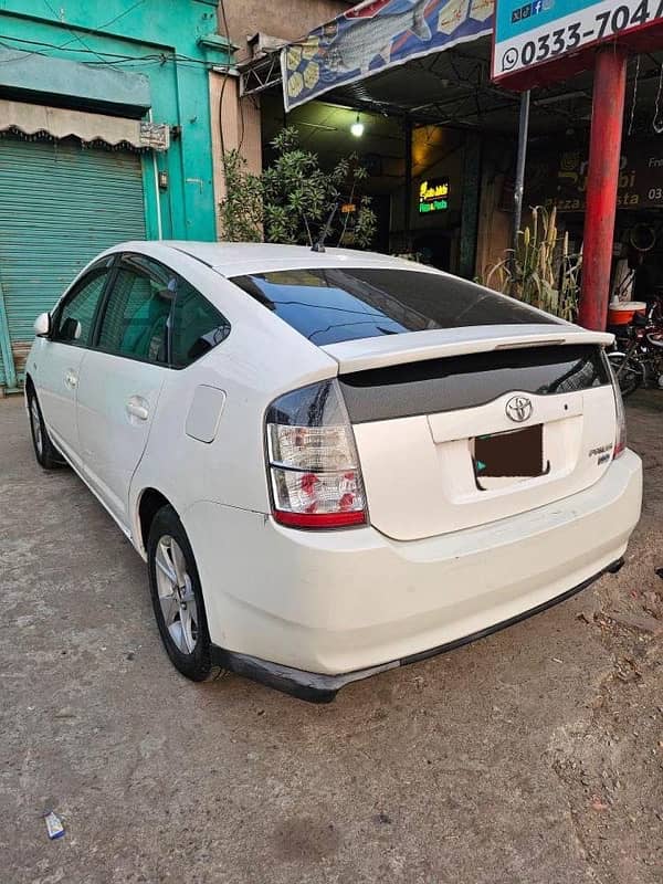 Toyota Prius 2004 3