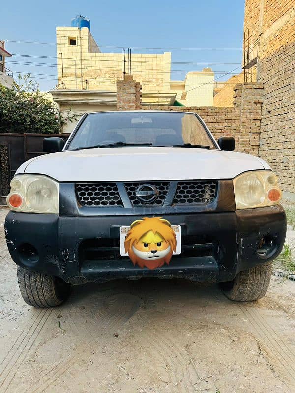 Nissan Navara 2008 0