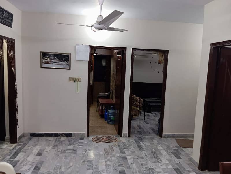 WELL MAINTAINED FLAT FOR SALE IN BLOCK 17, GULSHAN. 1