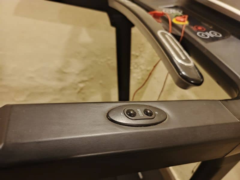 Hydro Fitness Treadmill 9