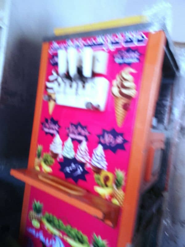 ice cream machine 1