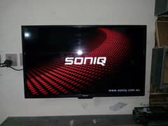 LED TV SONIQ 40 INCH FOR SALE