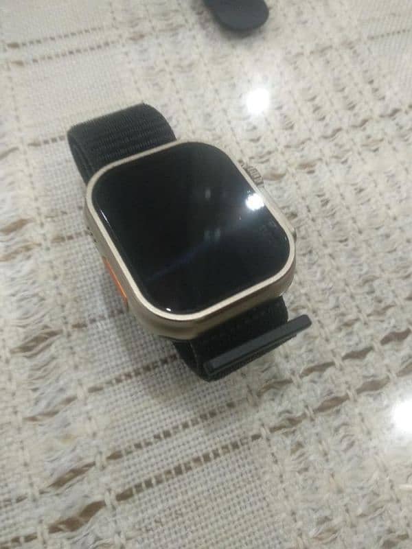 WK8 ULTRA IMPORTED SMART WATCH WITH 2 FREE STRAPS 2