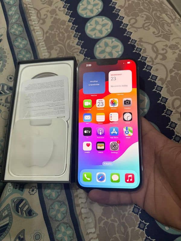 I phone 13 Pro Max LLA 256 GB 6