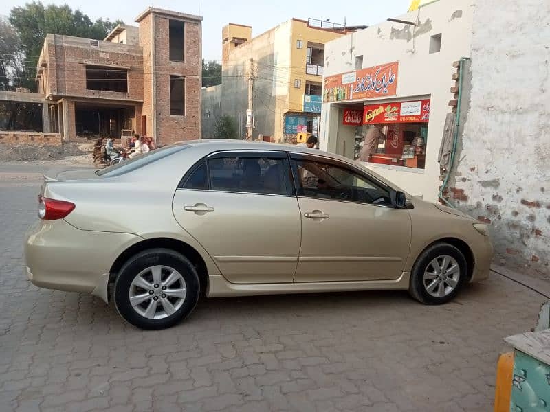 Toyota Corolla Altis 2012 2