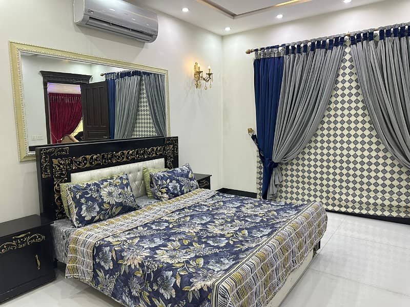 Separate Entry 1 Kanal Furnished Upper portion Available For rent In DHA PHASE 6 Lahore 3