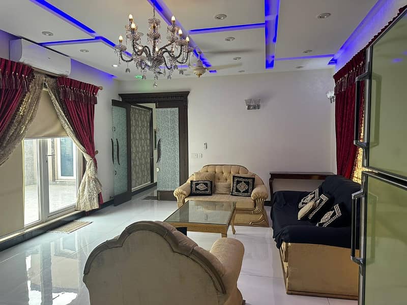 Separate Entry 1 Kanal Furnished Upper portion Available For rent In DHA PHASE 6 Lahore 6