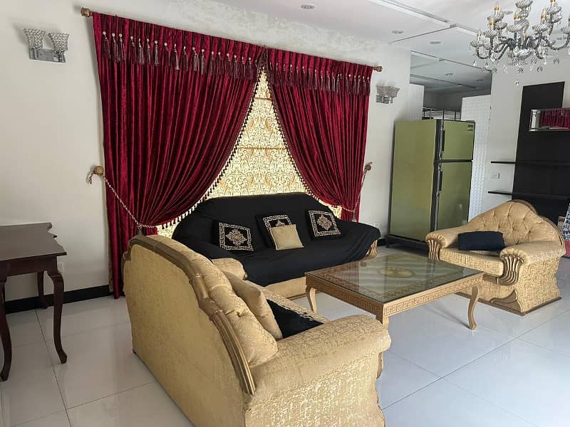 Separate Entry 1 Kanal Furnished Upper portion Available For rent In DHA PHASE 6 Lahore 7