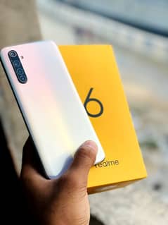 Realme 6 (4/128) With Box