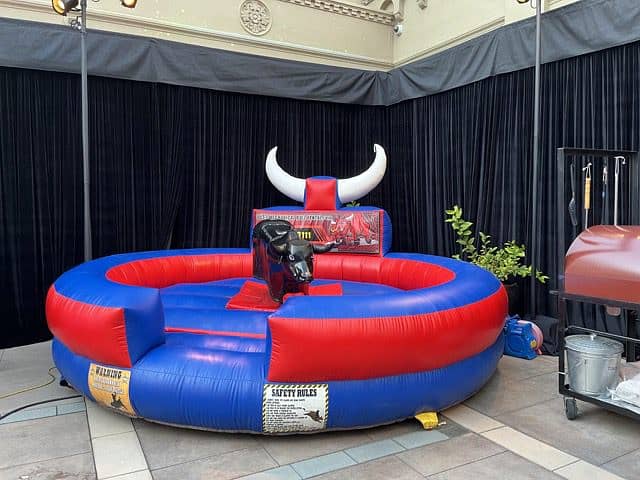 Jumping Castles|Jumping Slide|Advertising Balloon|Soft Play Area 7