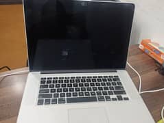 MAC BOOK pro 2015