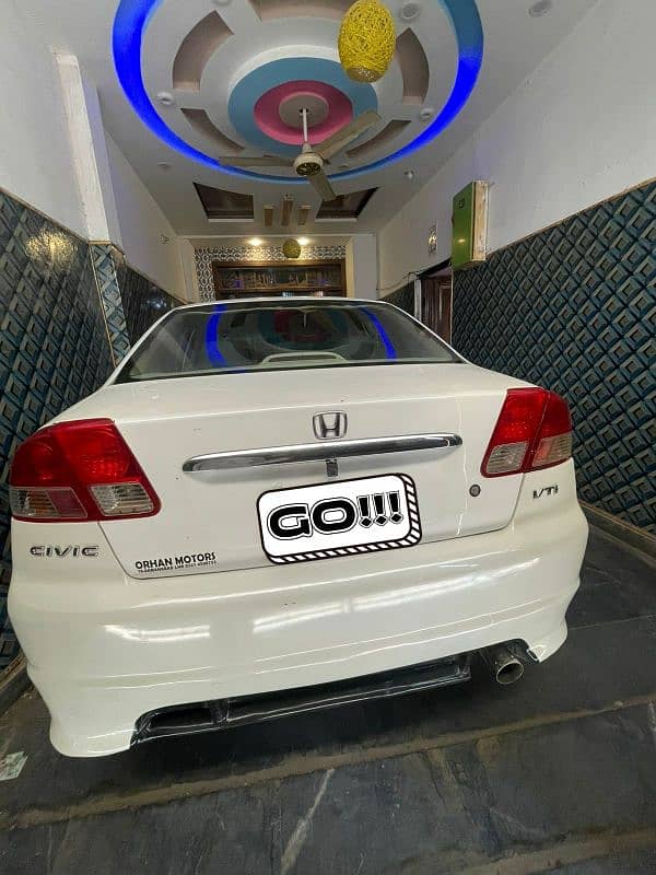 Honda Civic EXi 2005 3