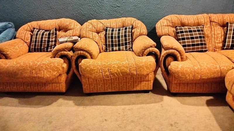 Sofa set for sale 1