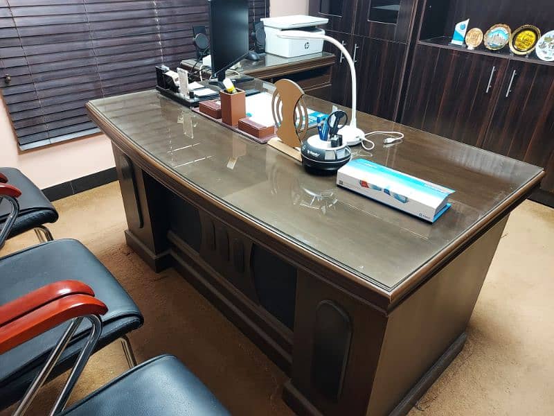 Office table for sale 2