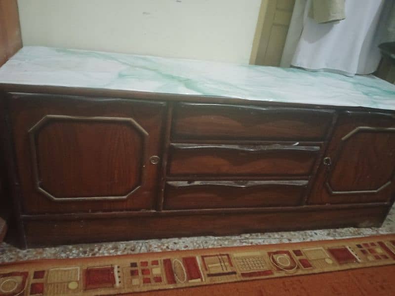 3 Door Barton wali Cupboard 1