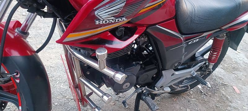 Honda CB150F. Model 2019. Mzd Reg. 2