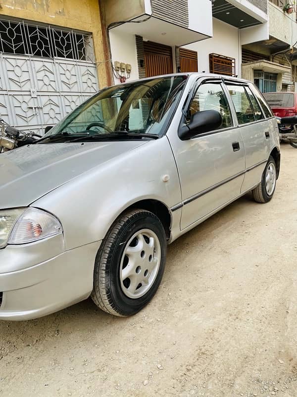 Suzuki Cultus VXL 2005 2