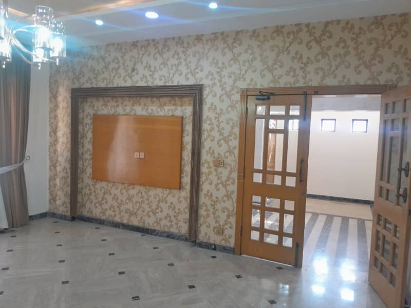 10 Marla Full House Available For Rent In Tulip Block Park View City Lahore 7