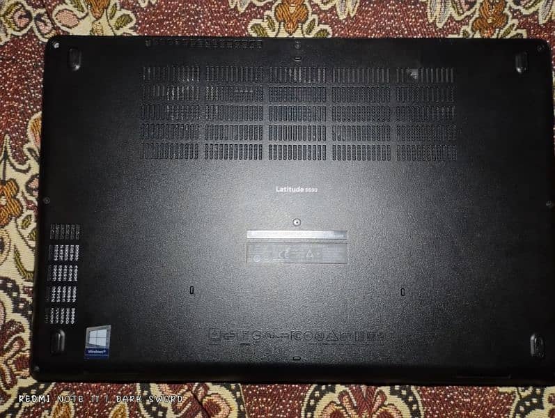 Dell latitude 5590 5