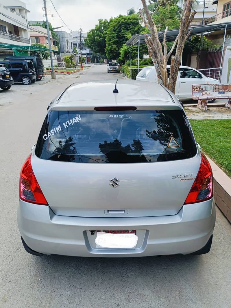 Suzuki Swift Model 2014(Automatic) 5