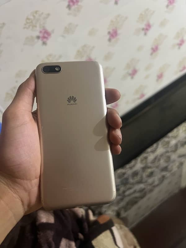 Huawei Y7 Prime 4