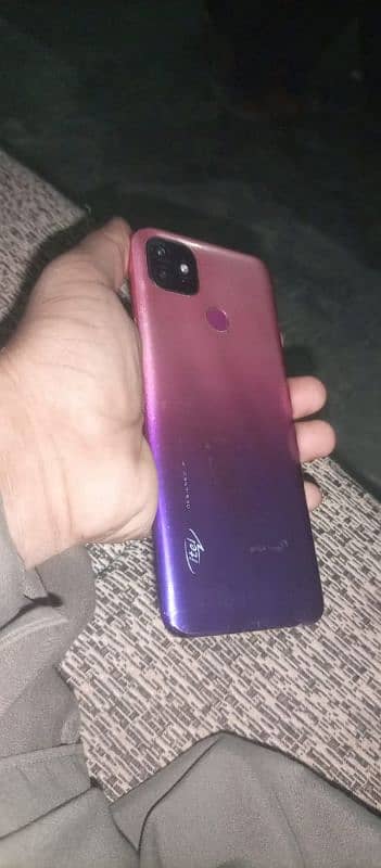 itel 1 plus 3GB RAM 32GB ROM CONDITION USED 2