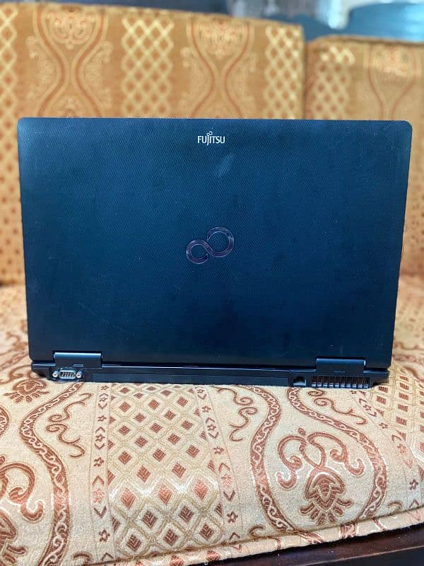 Core i5 laptop 4