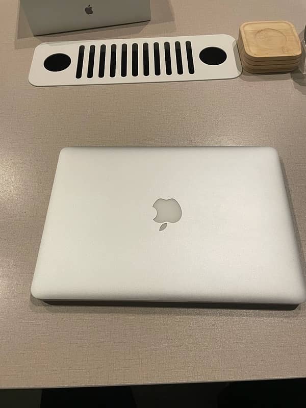 Macbook pro 2015 16/256GB 2