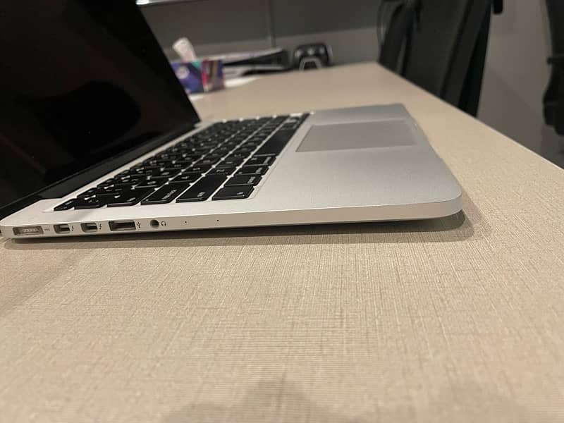 Macbook pro 2015 16/256GB 3