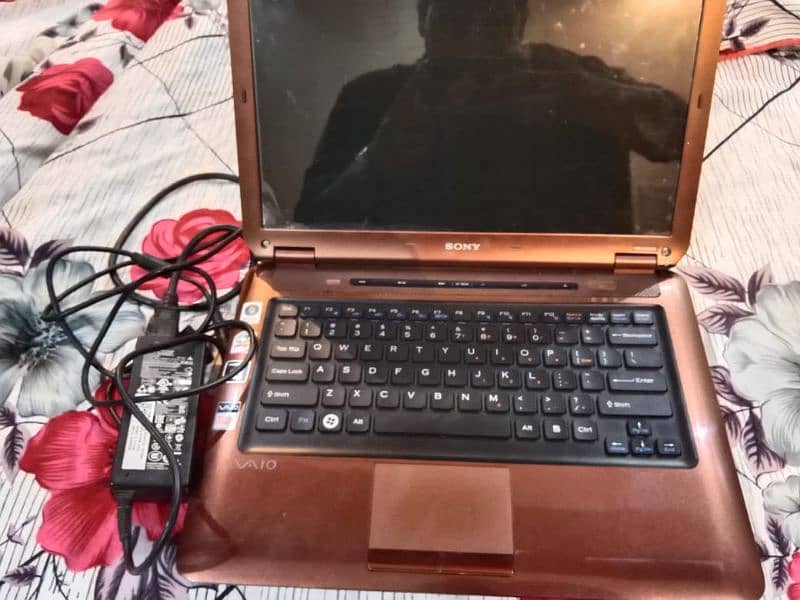 Sony Laptop 2gb ram Home Used Good Condition 3