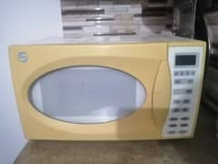 Microwave oven