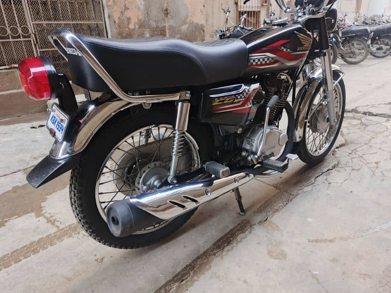 Honda 125 2024 6