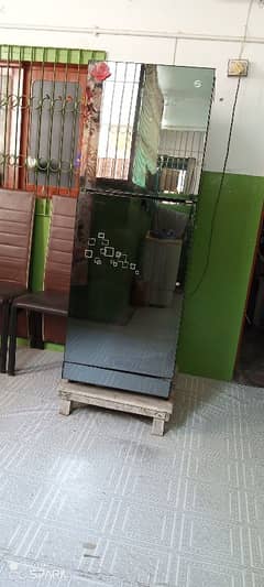 PEL fridge, Glass door, good condition