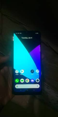 realme 5i 4+64 only mobile 12000Rs