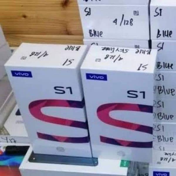 vivo s1 Stroge 4/128 GB PTA approved for sale 03252452771 1