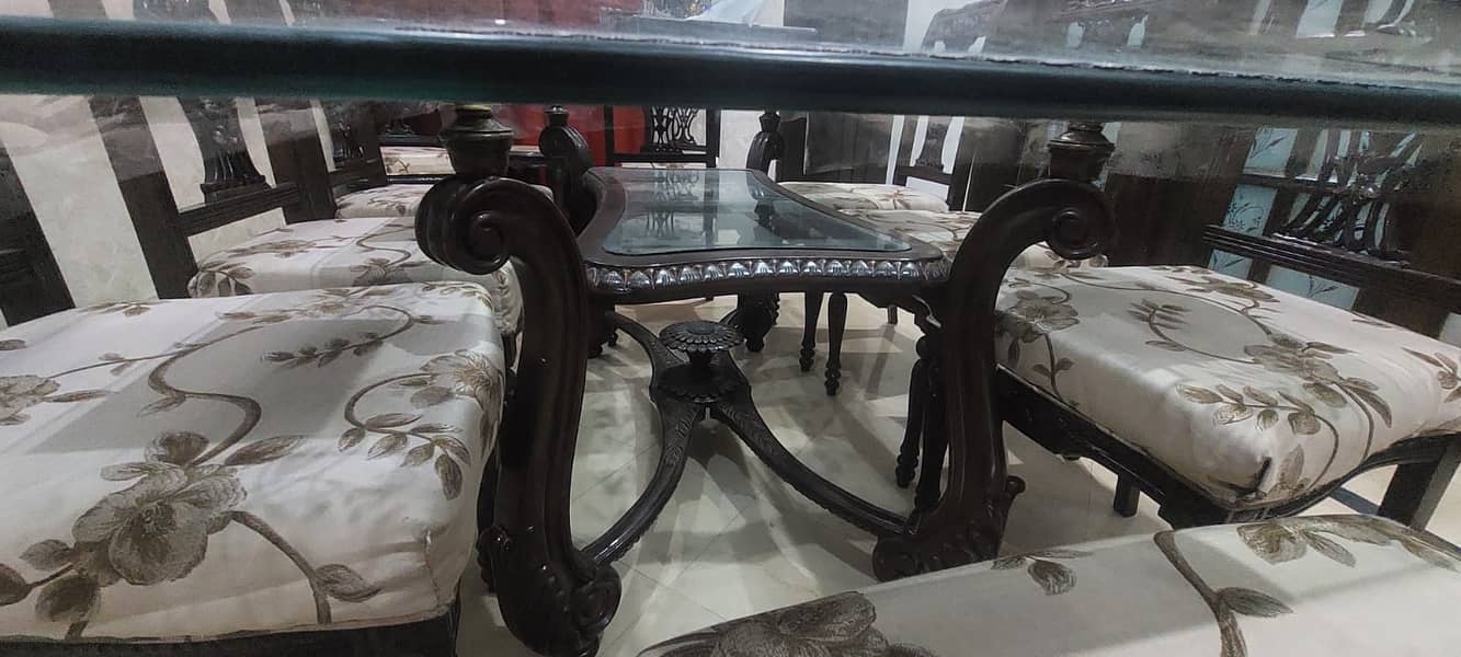 Dining table / 8 seater dining/chinoti Wooden dining /top glass dinin 2