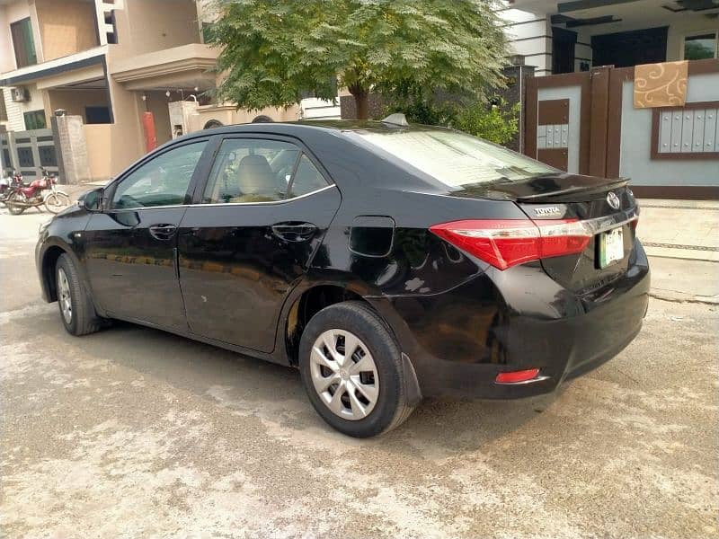 Toyota Corolla XLI 2015 9