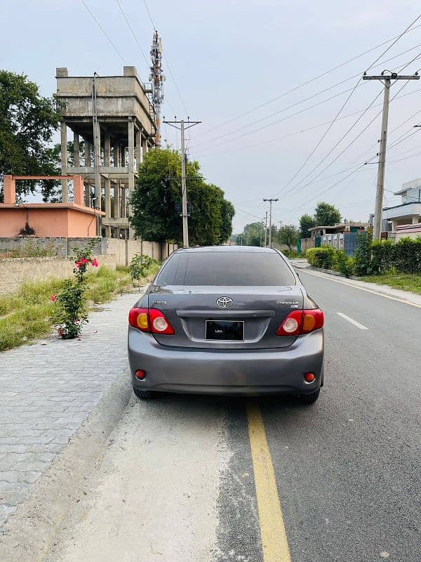 Toyota Corolla GLI 2010 4