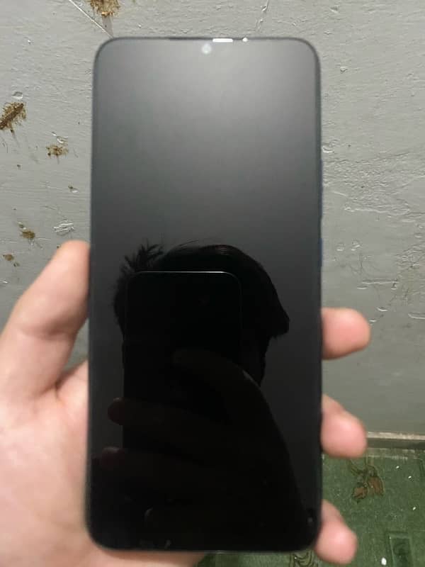 Infinix hot 10 play brand new scratch less condition 2