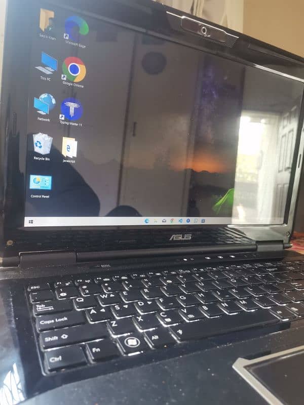 Asus Laptop 4