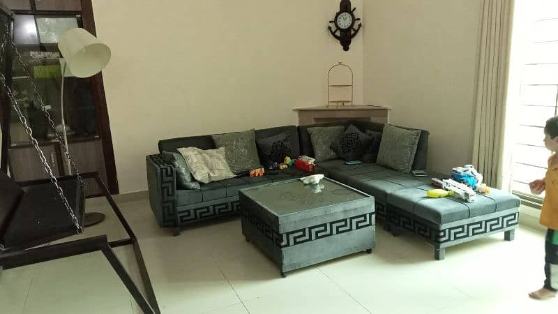 5 seater L shape Sofa 1