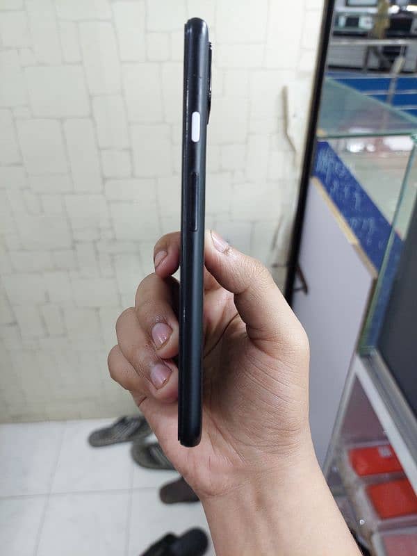 Google Pixel 4a5G. Offical PTA Approved Dual Sim 3